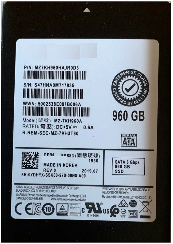 Samsung MZ-7KH960A 960 GB SM883 SATA 6Gb/s 2.5 inch Mixed Use Solid State Drive