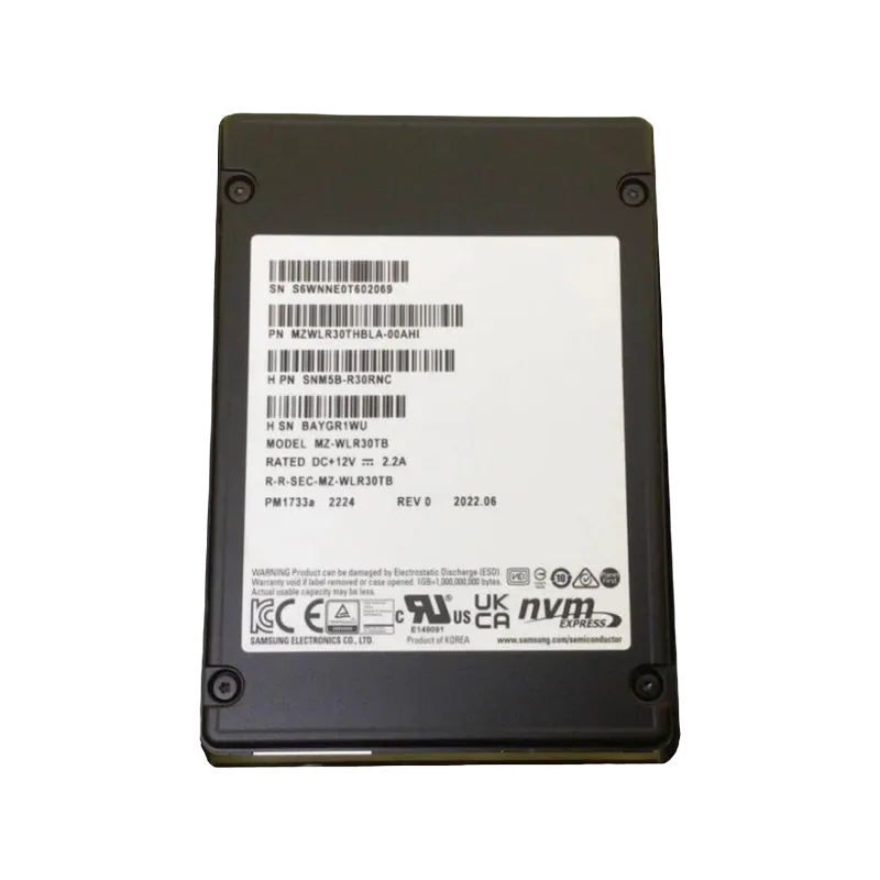 Samsung MZ-WLR30TB 30.72 TB PM1733a PCIe Gen4 x4 U.3 (2.5") Read Intensive Solid State Drive
