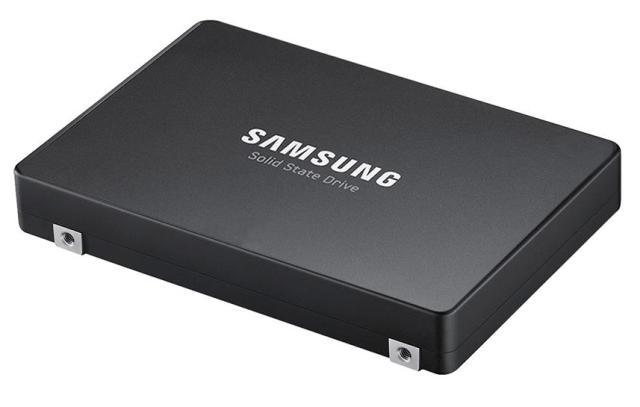 Samsung MZILT1T9HAJQAD3 1.92 TB PM1643 SAS 12.0 Gbps 2.5" Read Intensive Solid State Drive