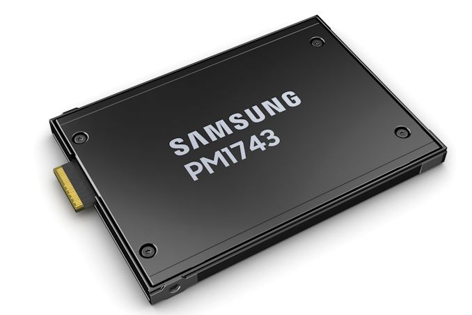 Samsung MZWLO3T8HCLS 3.84 TB PM1743 PCIe Gen5 x4 E3.S Read Intensive Solid State Drive