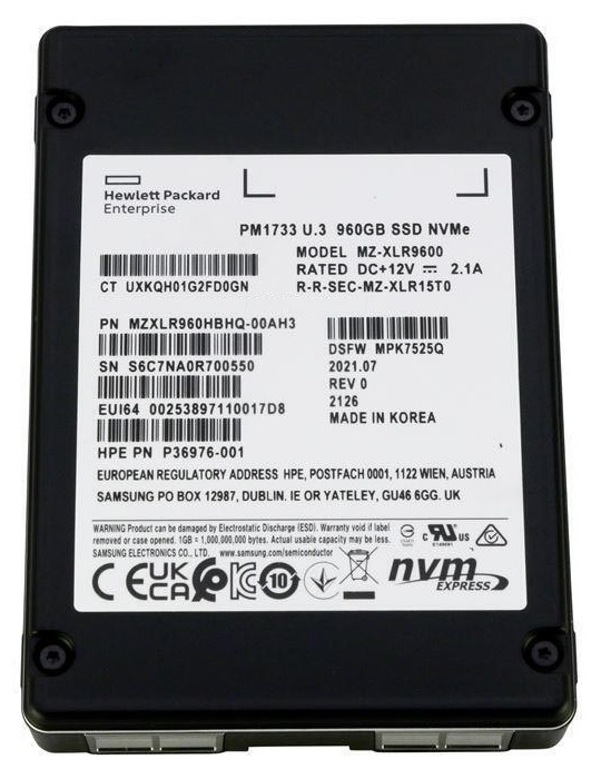 Samsung MZXLR960HBHQ-00AH3 960 GB PM1733 PCIe Gen4 x4 2.5 inch Read Intensive Solid State Drive